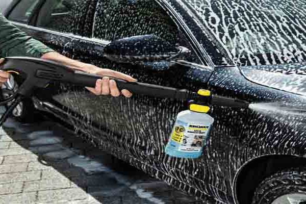 شامپو کارواش محصولی برای شستشو ماشین